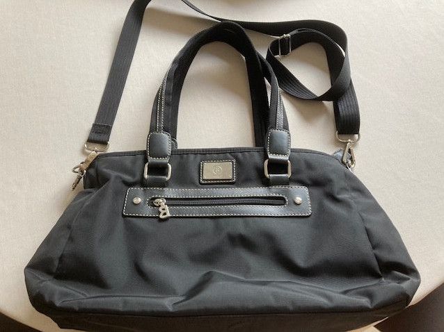 Bogner-Tasche, schwarz aus Nylon in Niedersachsen - Wolfsburg | eBay  Kleinanzeigen ist jetzt Kleinanzeigen