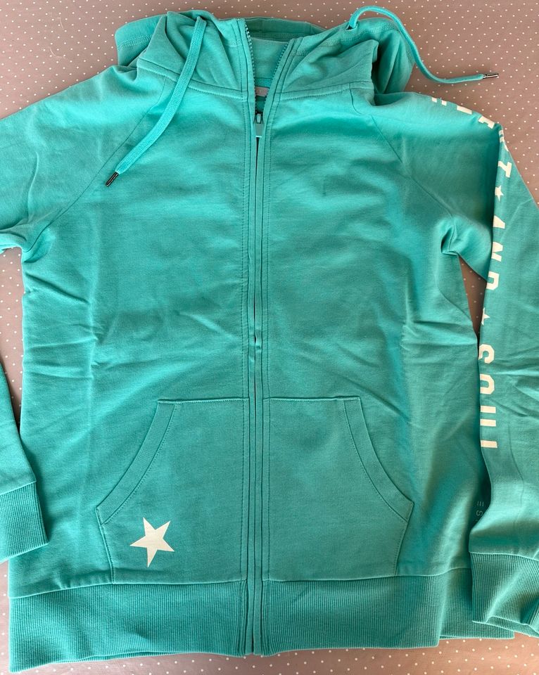 Hoodie von Esprit in eisblau in Bendorf