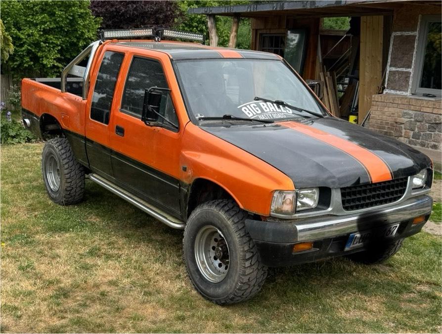Abbildung des Autos Opel Campo