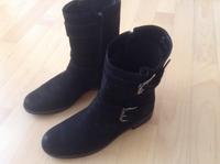 Kurzstiefel von GABOR, gefüttert, schwarz, Nubukleder, Gr. 4,5 Hessen - Langen (Hessen) Vorschau