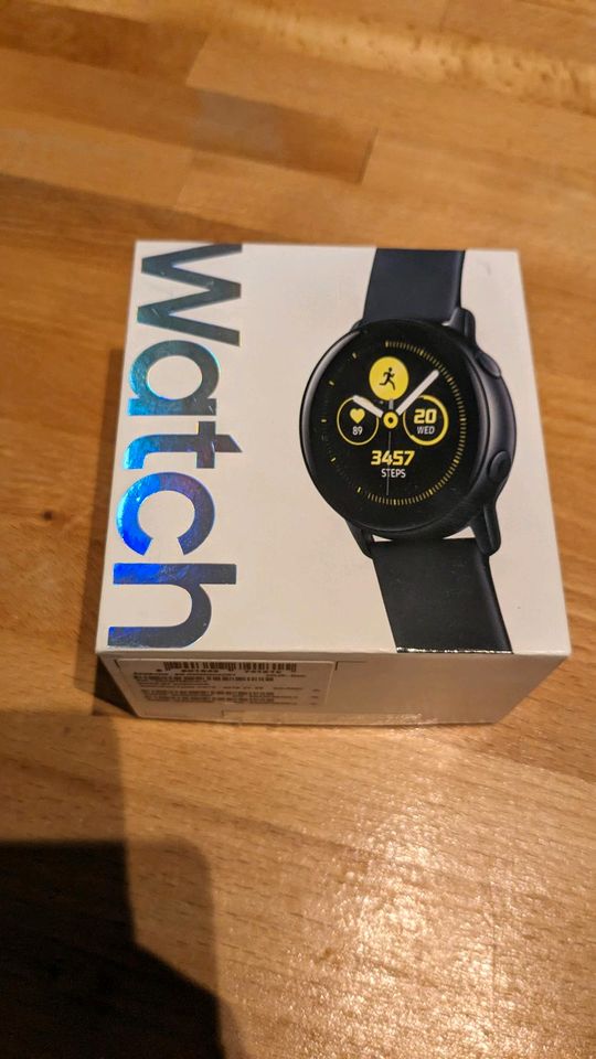 Samsung Galaxy watch active in Hamburg