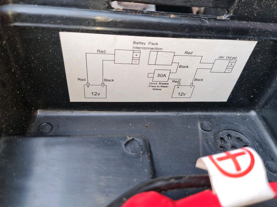 2 elektronische Rollstühle Bastler in Magdeburg