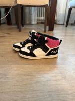 Fila Sneaker in 34,lila,Mädchen München - Schwabing-West Vorschau
