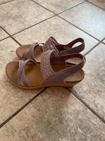 Skechers Frauen Sandalen: Lavendel, Gr. 40, sehr Komfortabel Baden-Württemberg - Waiblingen Vorschau