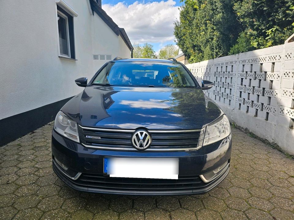 Volkswagen Passat Variant 1.6TDI BlueMotion in Herne