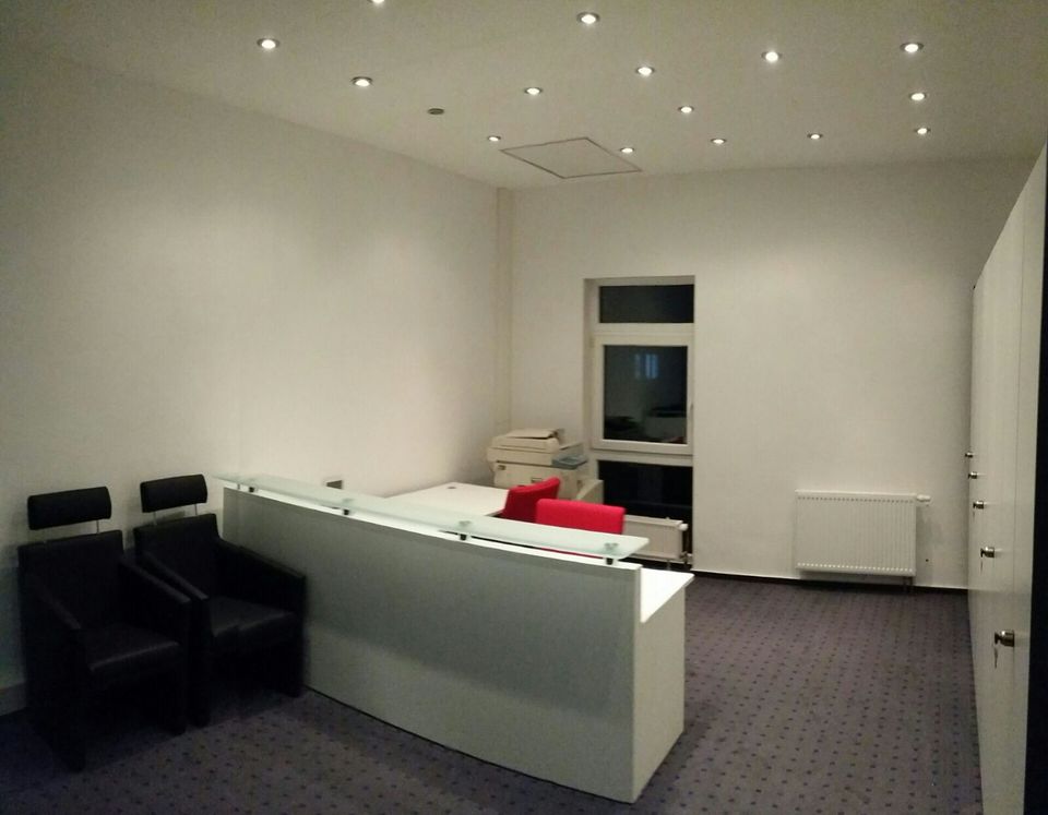 Moderne Büroflächen in verkehrsgünstiger Lage in Oberhonnefeld-Gierend