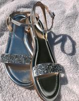 Neu, Sandalen in silber, Hochzeit, Party, Sommer Brandenburg - Templin Vorschau