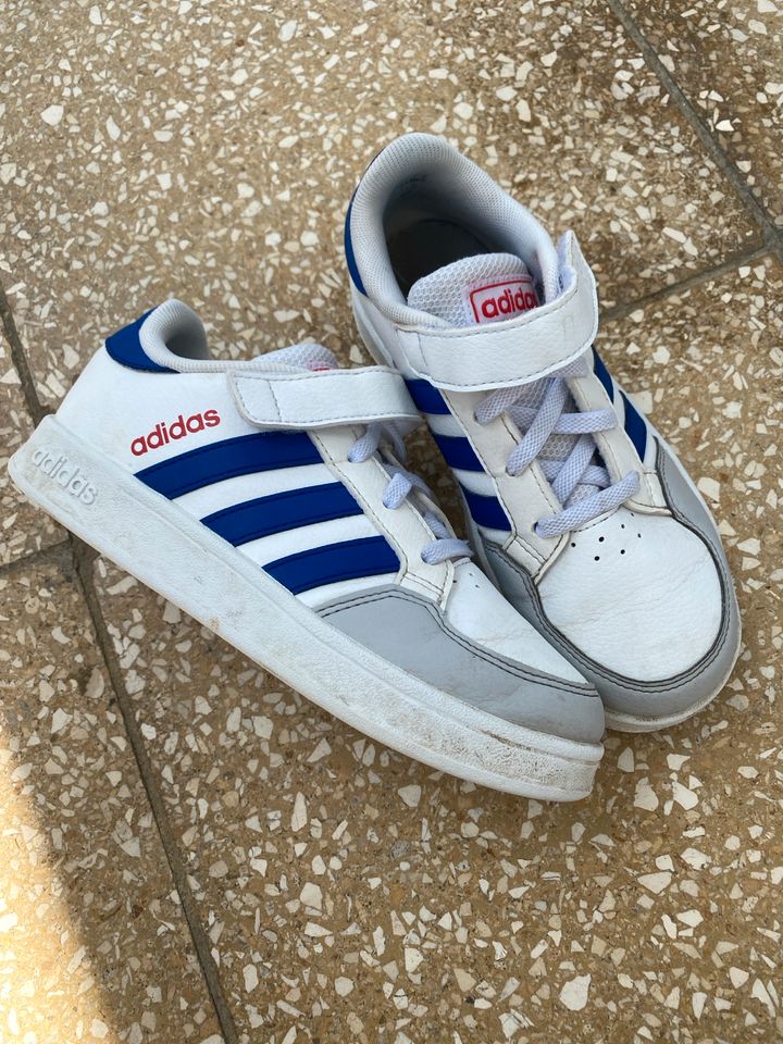 Adidas Sneaker für Jungs in Neckarsulm