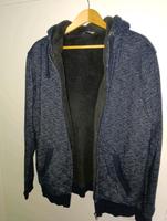 Sweatjacke mit Fell Größe L Brandenburg - Drebkau Vorschau