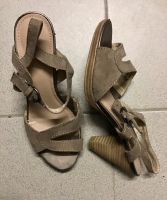 Sandaletten Schuhe, beige, Gr. 36 Baden-Württemberg - Karlsruhe Vorschau