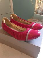 luxuriöse Hogan Ballerina PINK rose Gr. 38 Schuhe Pumps Sandalen Stuttgart - Stuttgart-Süd Vorschau