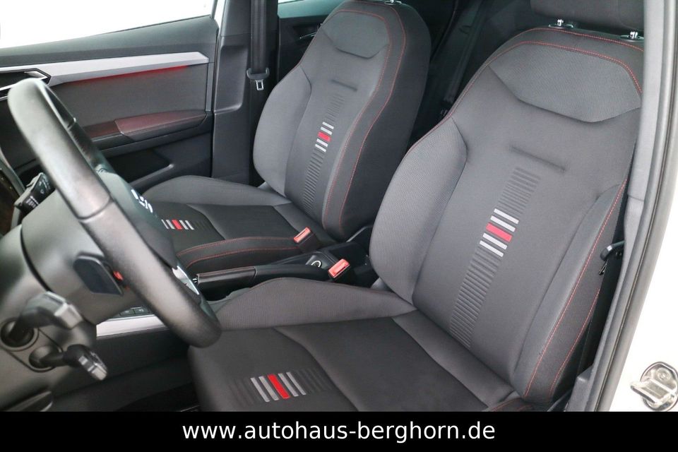 Seat Arona 1,0 TSI(116 PS)"FR" AUTOMATIK|KEYLESS|NAVI in Stolzenau