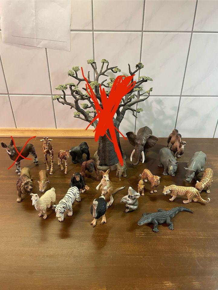 Schleich Spielzeug Sammlung, 58 Tiere, Affenbrotbaum, Zäune, in Berlin