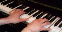 Suche Klavierunterricht für Erwachsenen und Kind Hohe Börde - Irxleben Vorschau