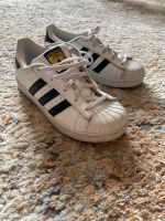 Adidas Superstar Kinderschuhe Hessen - Usingen Vorschau