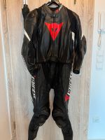 Dainese 2tl. Lederkombi in Größe 54 Bayern - Rosenheim Vorschau