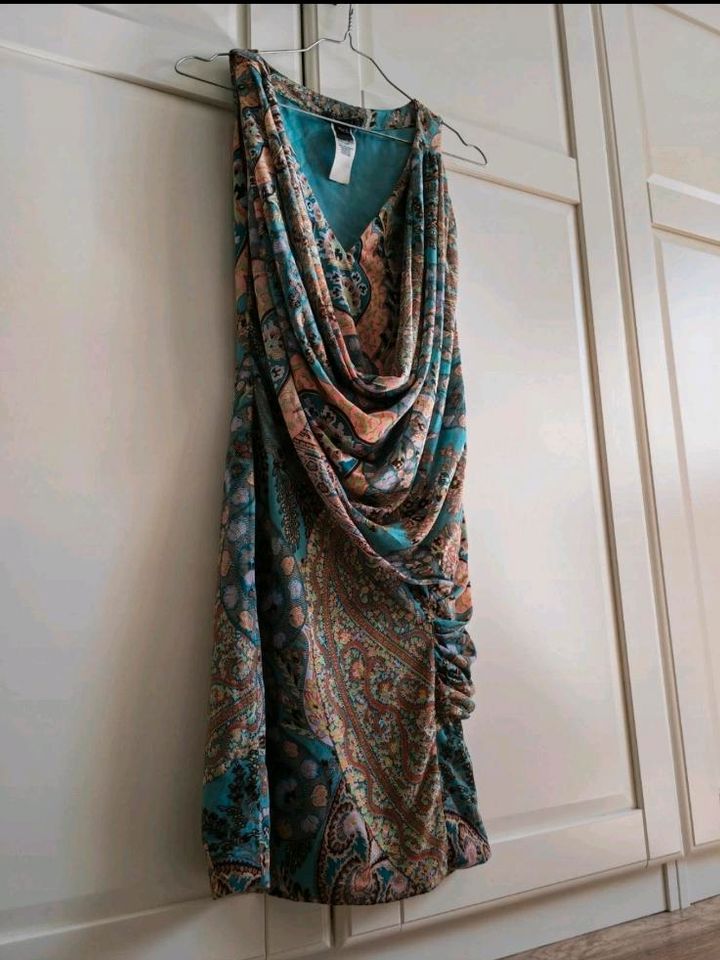 Kleid Wasserfall Paisley Blumenkleid Sommerkleid boho Mango in Karlsruhe