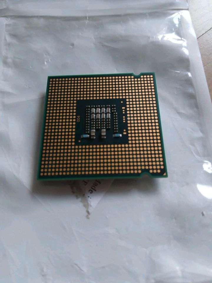 Intel Pentium E200 Dual Core Prozessor in Marburg