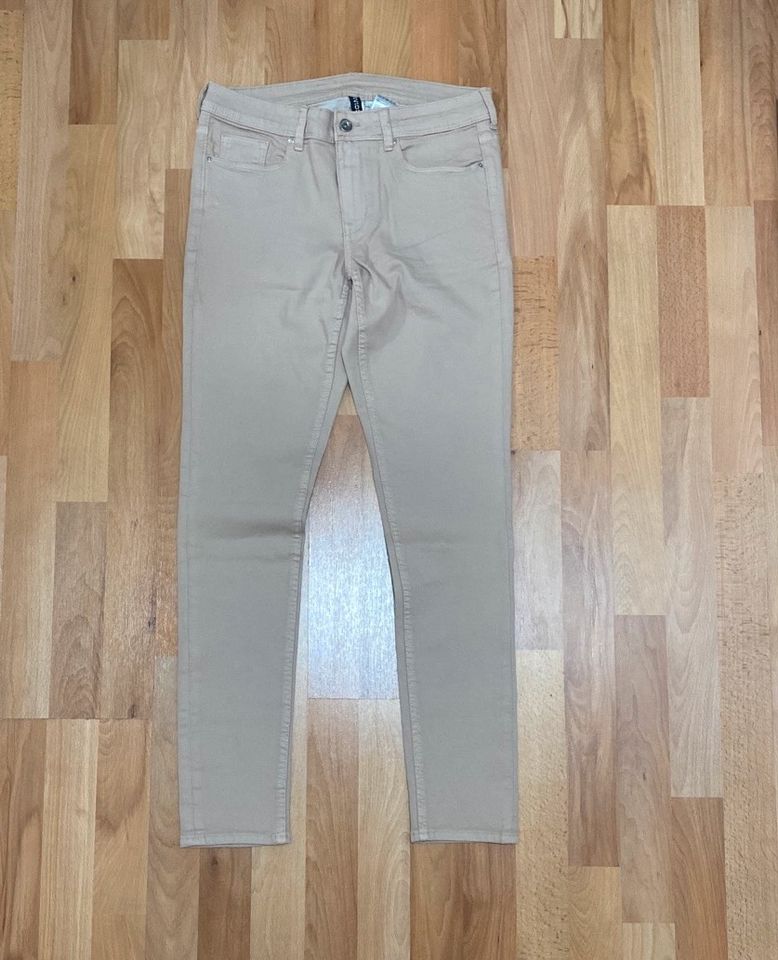 Jeans Hose H&M , Größe 40 NEU EINZELN MÖGLICH! in Berlin