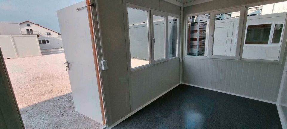 ► Sofortige Verfügbarkeit - 4 x 2,4 m Baucontainer ◄ Baubüro, Bürocontainer, Baustellencontainer, Container kaufen München - Pförtnerhaus Empfangscontainer Ticketschalter Einlasskontrolle Kiosk Haus in Brunnen