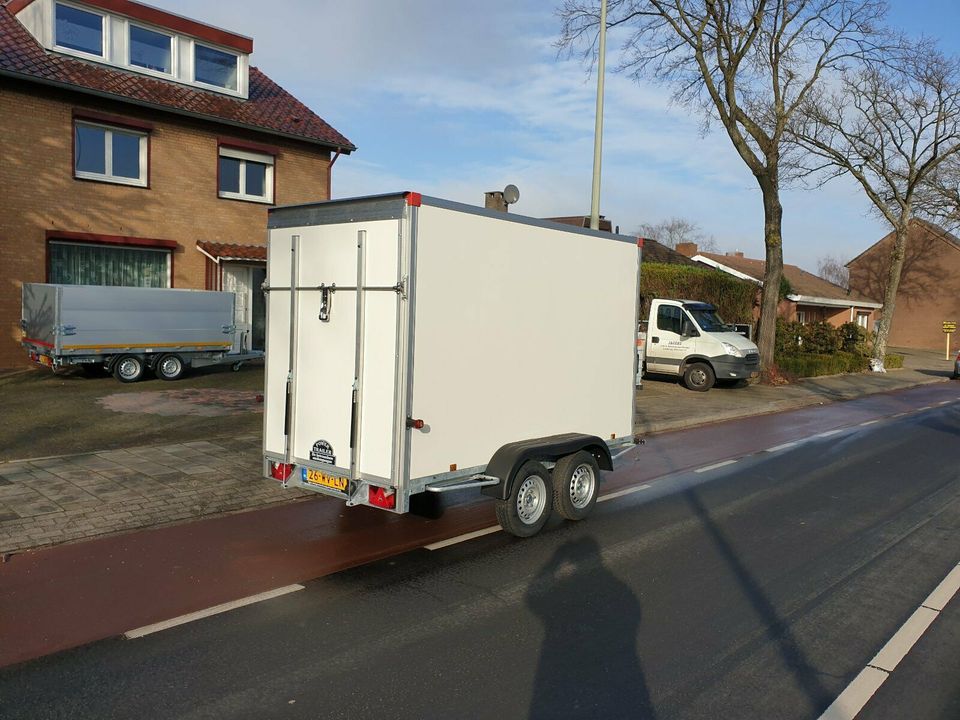 Kofferanhänger 200x100x125 mit Hecktür- 750KG ungebremst NEU in Gangelt