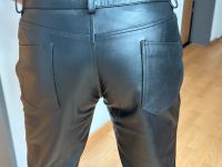 Bockle Lederhose, Gr. 38 five Pocket neu schwarz schwere Qualität Berlin - Neukölln Vorschau