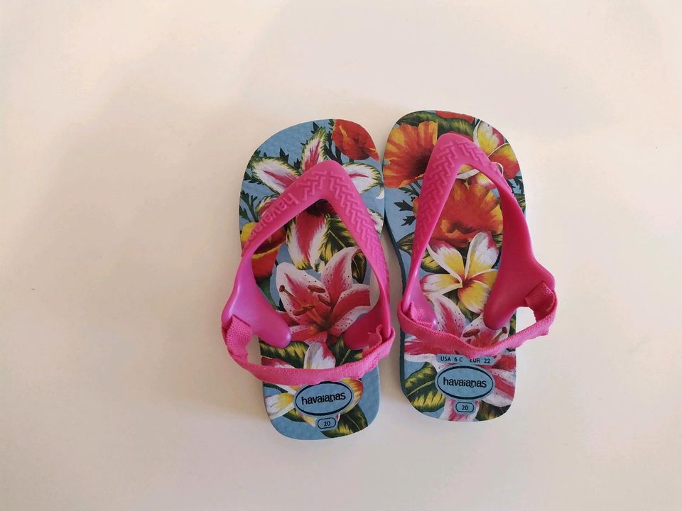 Havaianas Flip Flops Badeschlappen Zehentrenner in Kelkheim