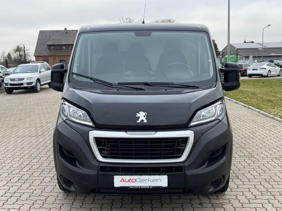 Peugeot Boxer Kasten 330 L1H1 Premium BlueHDi 120 1HD in Martfeld