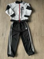 Adidas Kinder Anzug Gr. 104 Sportanzug Star Wors Junge Joggi Hessen - Offenbach Vorschau