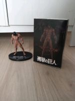 Manga Bücher Attack on Titan Band 1-9 inkl. Figur Bayern - Burgau Vorschau