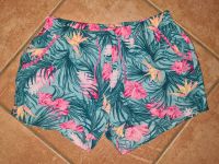 Shorts / kurze Hose floraler Blumenprint, tolle Farben - Gr. 152 Thüringen - Westhausen - Gotha Vorschau