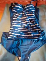 2 BADEANZÜGE gr.48 blau + schwarz weiß .ie 13 € Hessen - Rotenburg Vorschau