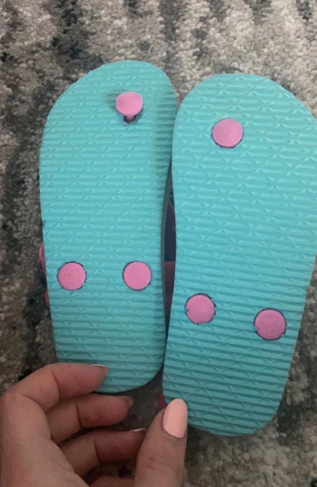 Findet Dorie Flip Flops Größe 24/25 in Hungen