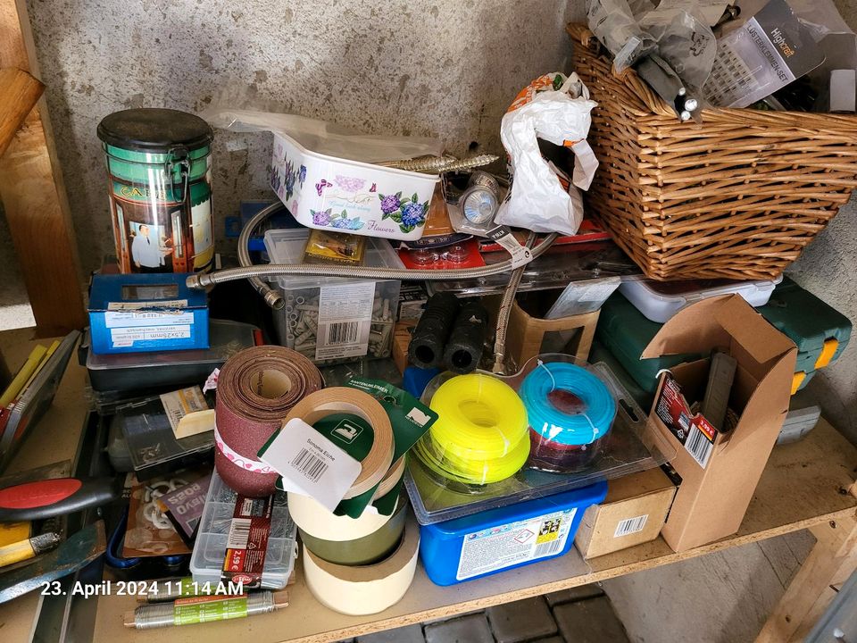 Verschiedene Werkzeuge & Materialien in Elsterheide