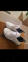 Nike Air270 Turnschuhe Damen Hessen - Marburg Vorschau