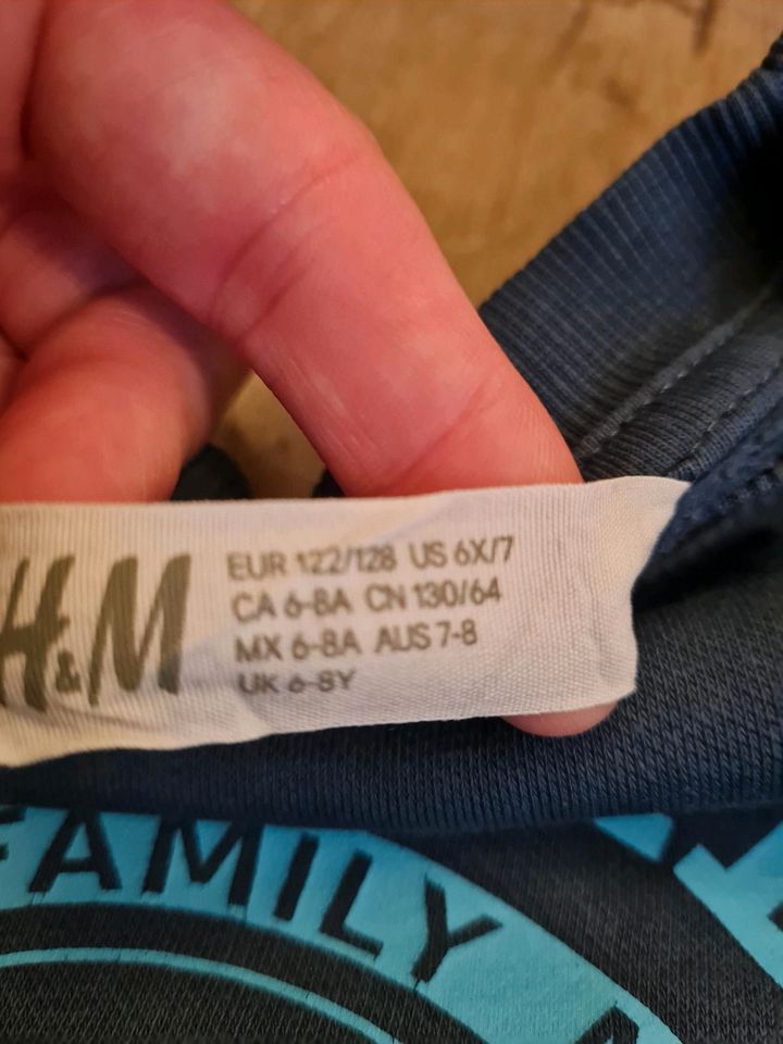 H&M Pullover Zwillinge Größe 122/128 in Nuthetal