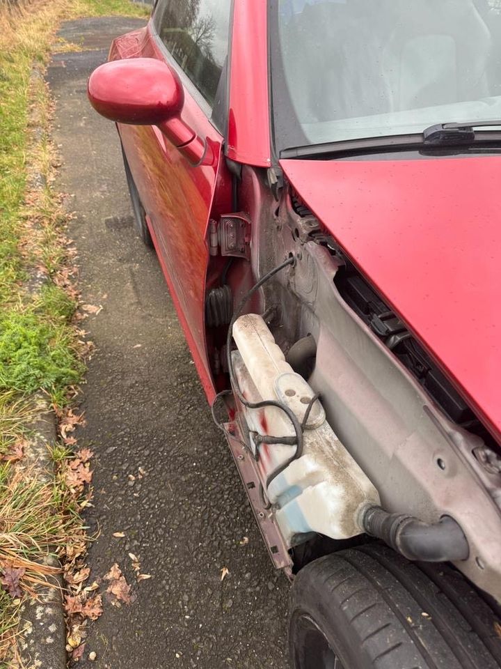 Chrysler Crossfire Rot, Lederausstattung, kein Rost! Unfallwagen in Rauschenberg