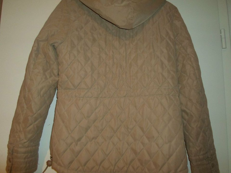 ESPRIT Jacke Gr.38 beige warm Kapuze neuwertig in Kiel