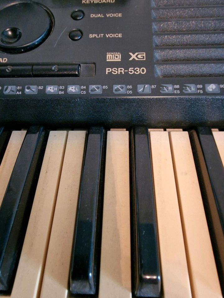 Keyboard Yamacha PSR-530 in Hagen