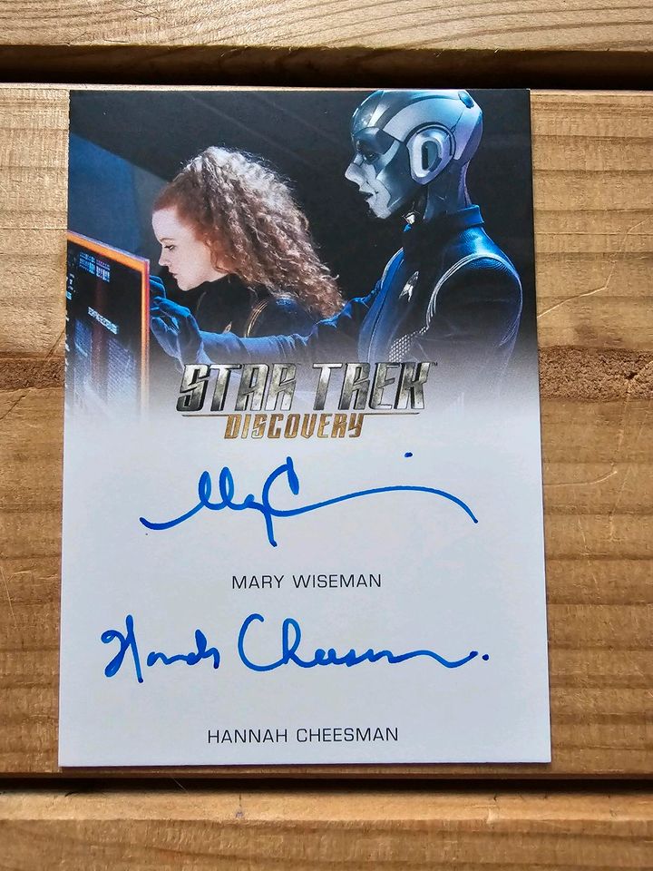 Star Trek Discovery Season 2 Dual Autograph Wiseman & Cheesman in Bremen