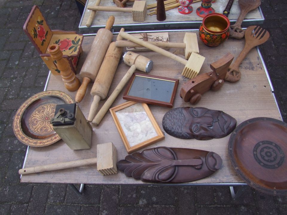 alte Küchenutenslilien Deko Wohnung Holz Fleischklopfer in Neustrelitz