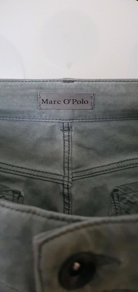 Marc O'Polo. "Slime Fit" / Skinnie Größe 30/32 nato oliv grün in Aurich