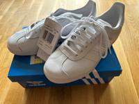 Org. Adidas Gazelle Größe 39 NEU mit Etikett Schleswig-Holstein - Lübeck Vorschau