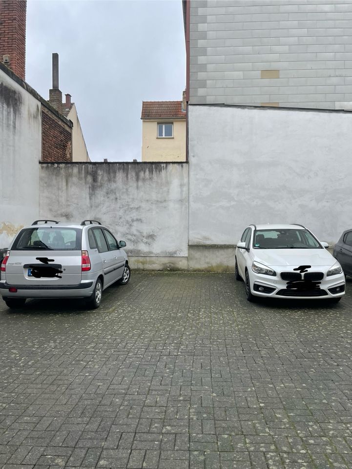 Gesicherter & gepflegter Parkplatz Saarbrücken Burbach in Saarbrücken