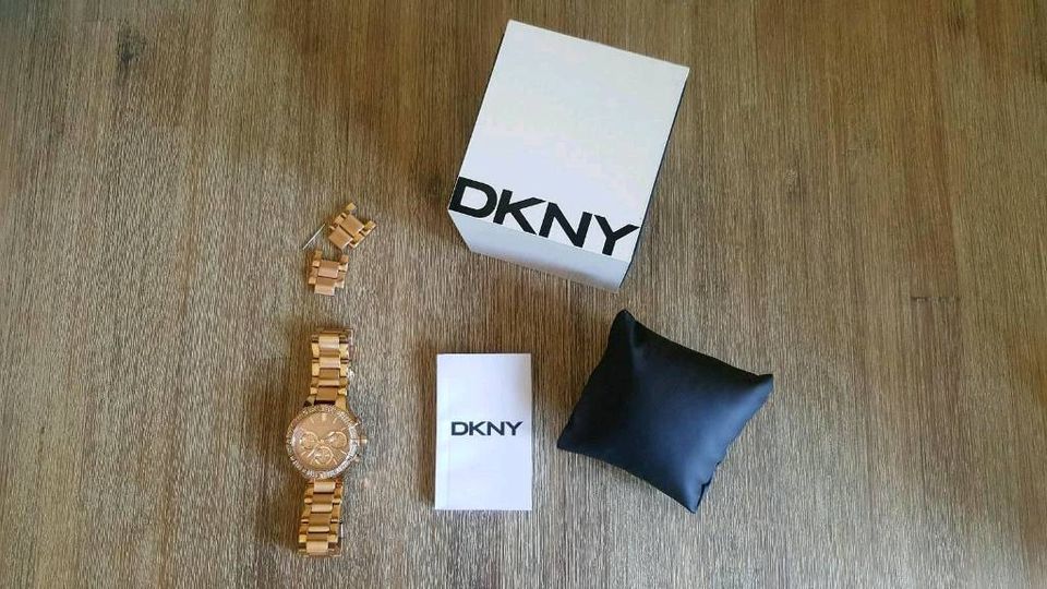 DKNY Damenuhr Chronograph roségold mit Steinchen NY8508 in Seegebiet Mansfelder Land