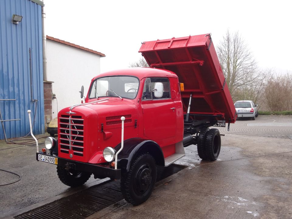 Oldtimer Lkw Borgward 3-Seitenkipper Allrad in Schleid