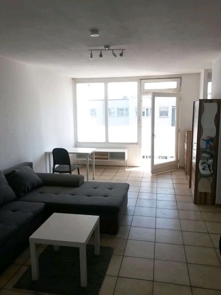 1 Zimmer Wohnung in Ffm Nied / Kapitalanlage in Frankfurt am Main