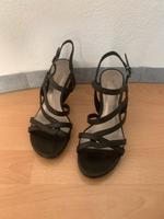 Sandalen,Absatzschuhe,Schuhe Baden-Württemberg - Epfendorf Vorschau