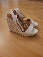 Keilsandalen gr 40 neu von Asos Nordrhein-Westfalen - Gladbeck Vorschau