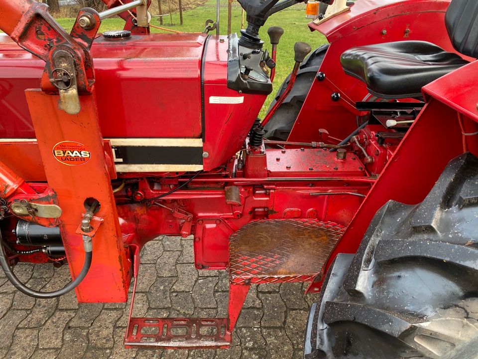 IHC 433 Trecker Schlepper Traktor Frontlader Tüv in Wagenfeld